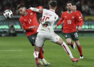 金年会入口-葡萄牙遭遇不利，险胜晋级，小组赛悬念增加