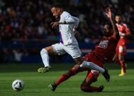 金年会官方入口-巴黎圣日耳曼球员亮眼表现，法甲夺魁在望的简单介绍