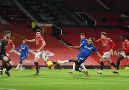 关于埃弗顿主场击败南安普顿，结束不胜颓势的信息